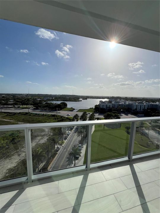 В аренду: $3,100 (2 спален, 2 ванн, 968 Квадратных фут)