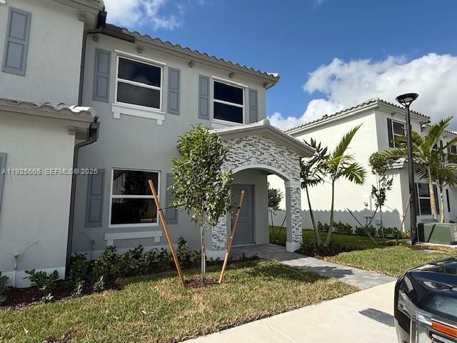 For Rent: $2,490 (3 beds, 2 baths, 0 Square Feet)