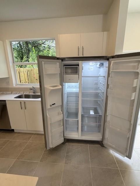 For Rent: $2,490 (3 beds, 2 baths, 0 Square Feet)