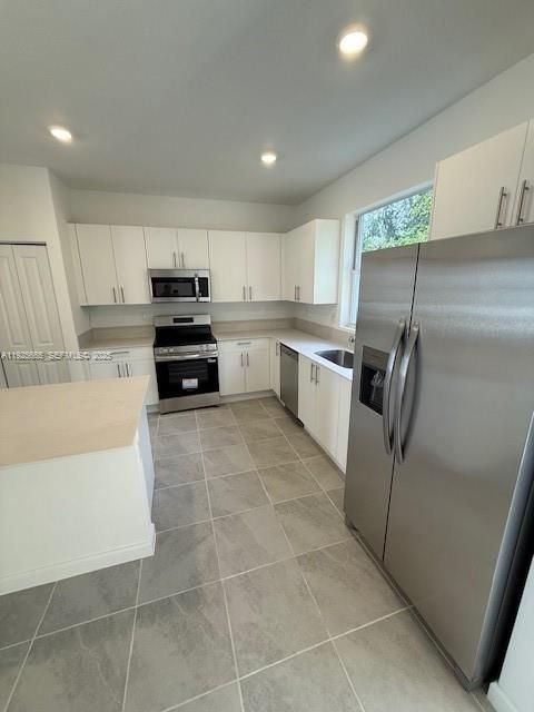 For Rent: $2,490 (3 beds, 2 baths, 0 Square Feet)
