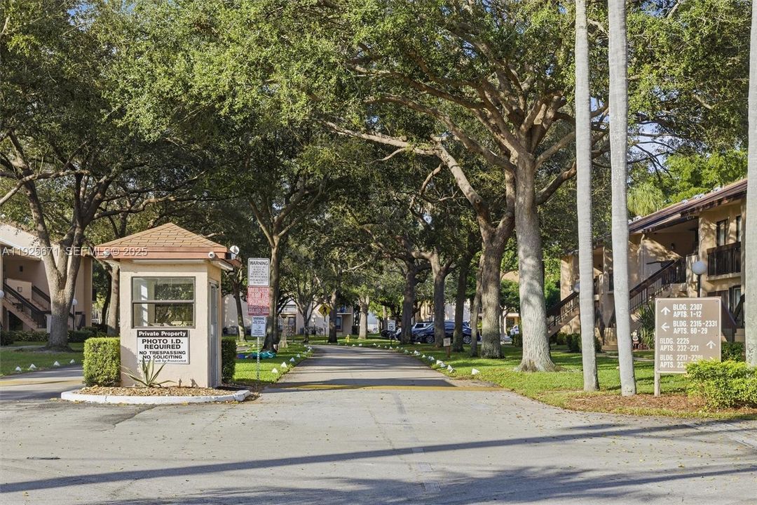 En Venta: $285,000 (2 camas, 2 baños, 1100 Pies cuadrados)