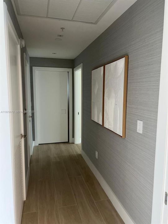 For Rent: $14,000 (3 beds, 3 baths, 1513 Square Feet)