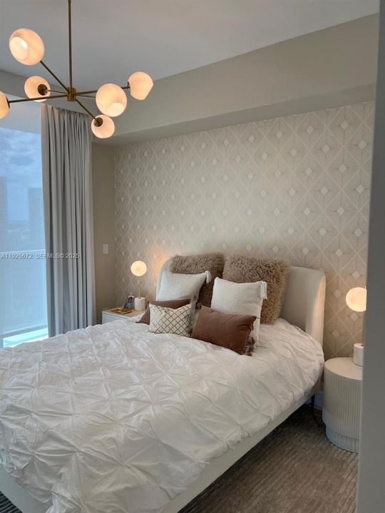 For Rent: $14,000 (3 beds, 3 baths, 1513 Square Feet)