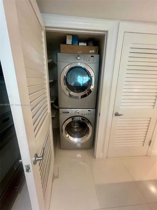 En Renta: $5,600 (2 camas, 2 baños, 1367 Pies cuadrados)