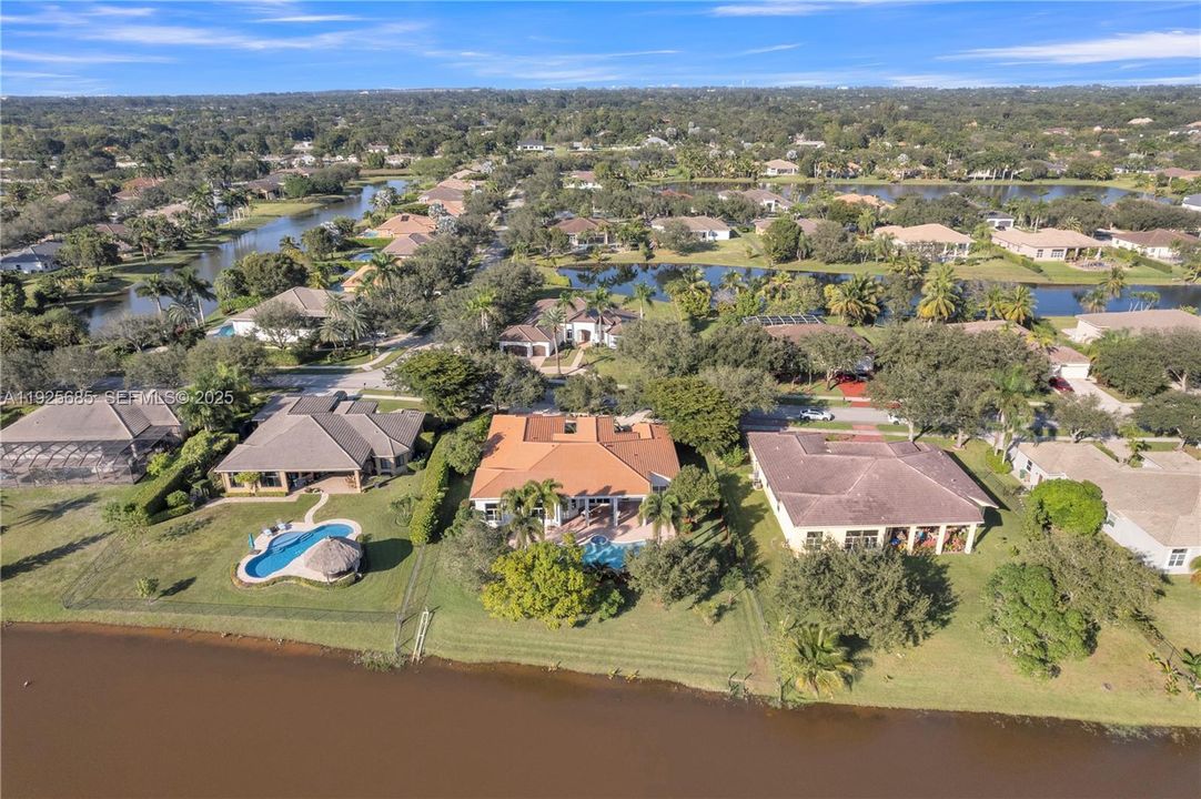 待售: $1,750,000 (4 贝兹, 4 浴室, 4130 平方英尺)