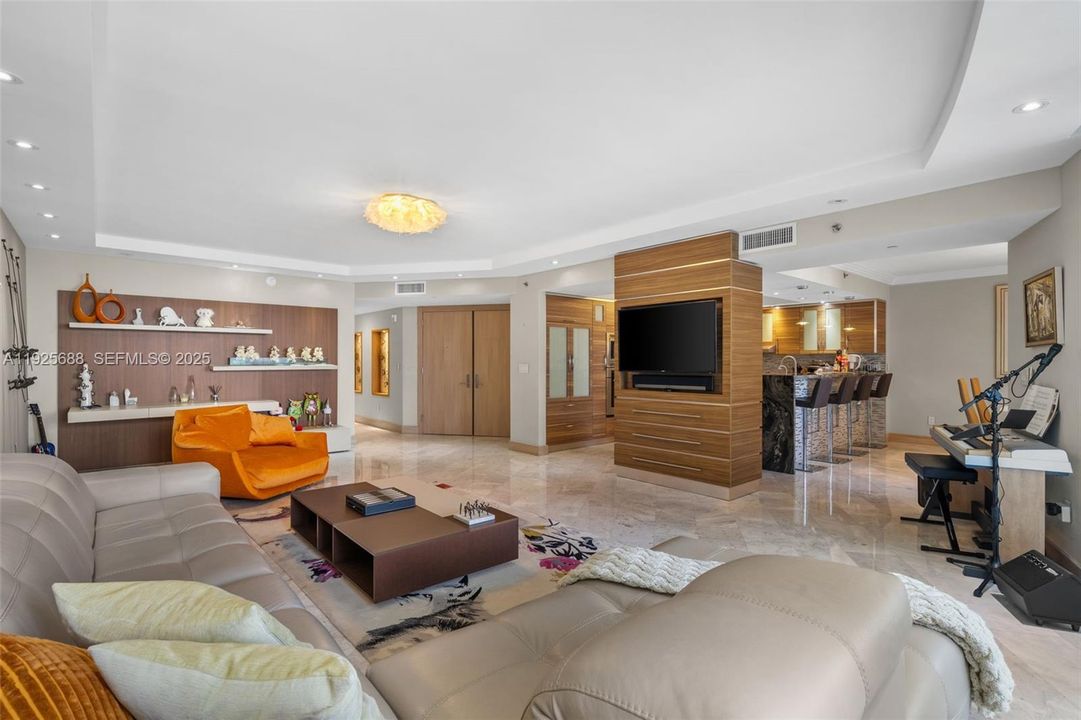 На продажу: $2,990,000 (3 спален, 3 ванн, 3018 Квадратных фут)