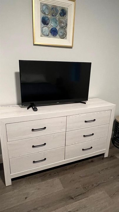 For Rent: $2,100 (3 beds, 2 baths, 0 Square Feet)