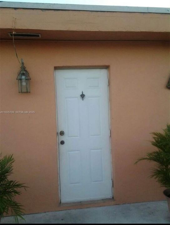 В аренду: $2,200 (2 спален, 1 ванн, 1100 Квадратных фут)