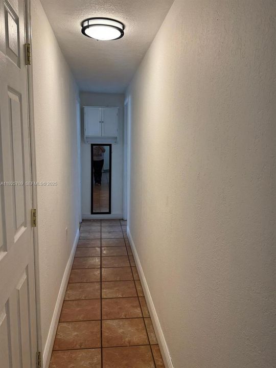 В аренду: $2,200 (2 спален, 1 ванн, 1100 Квадратных фут)