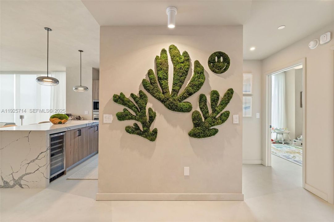 En Venta: $1,750,000 (3 camas, 3 baños, 1679 Pies cuadrados)