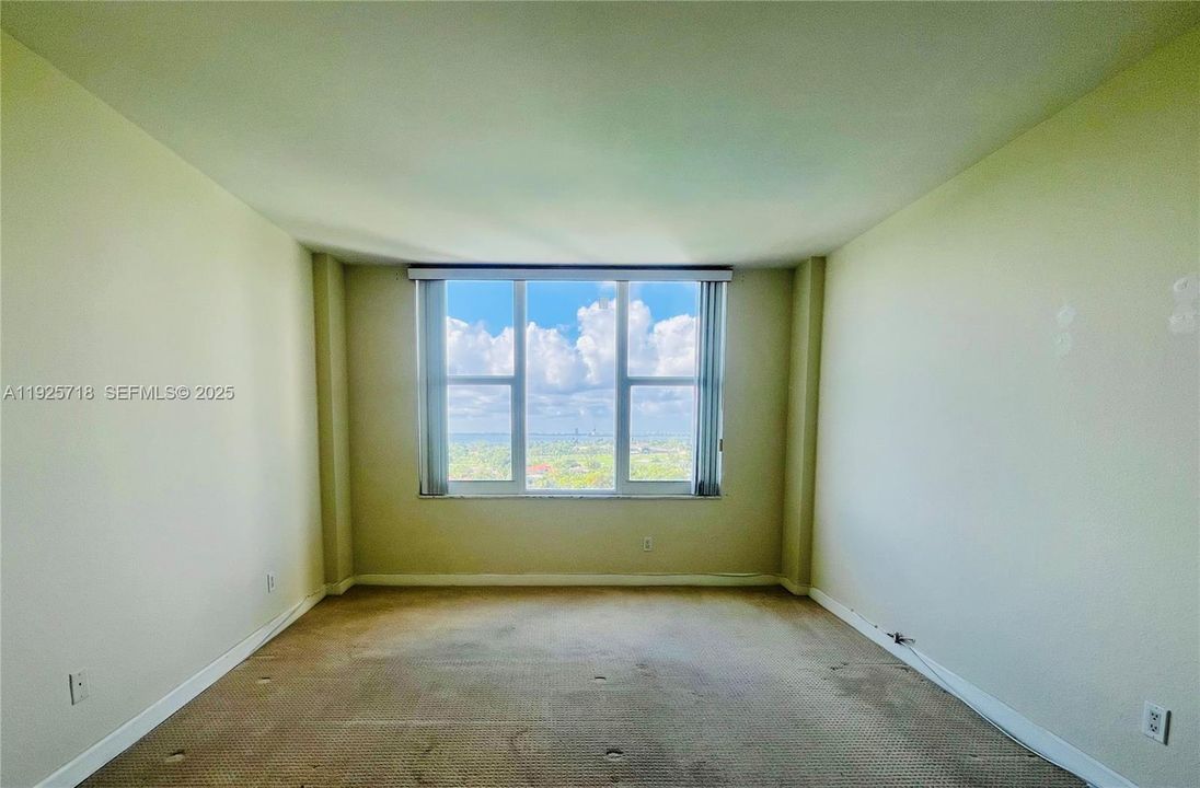 For Rent: $3,600 (2 beds, 2 baths, 1190 Square Feet)