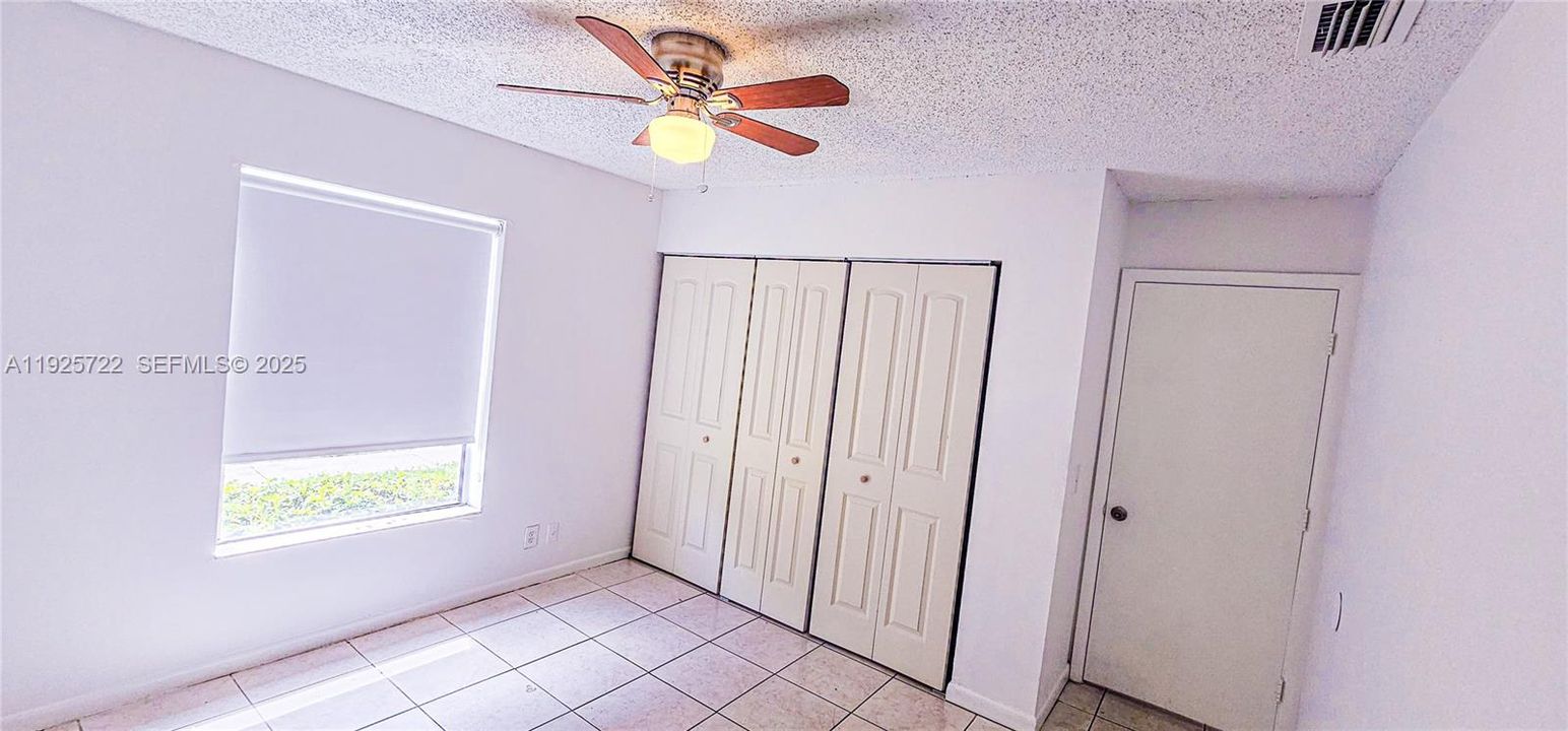 出租: $1,795 (2 贝兹, 2 浴室, 864 平方英尺)