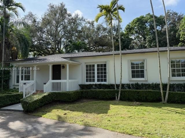 For Rent: $3,995 (3 beds, 2 baths, 1164 Square Feet)