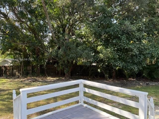 For Rent: $3,995 (3 beds, 2 baths, 1164 Square Feet)