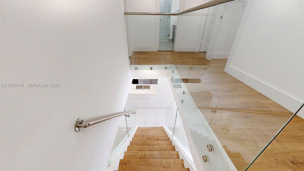 For Rent: $3,850 (4 beds, 2 baths, 2020 Square Feet)