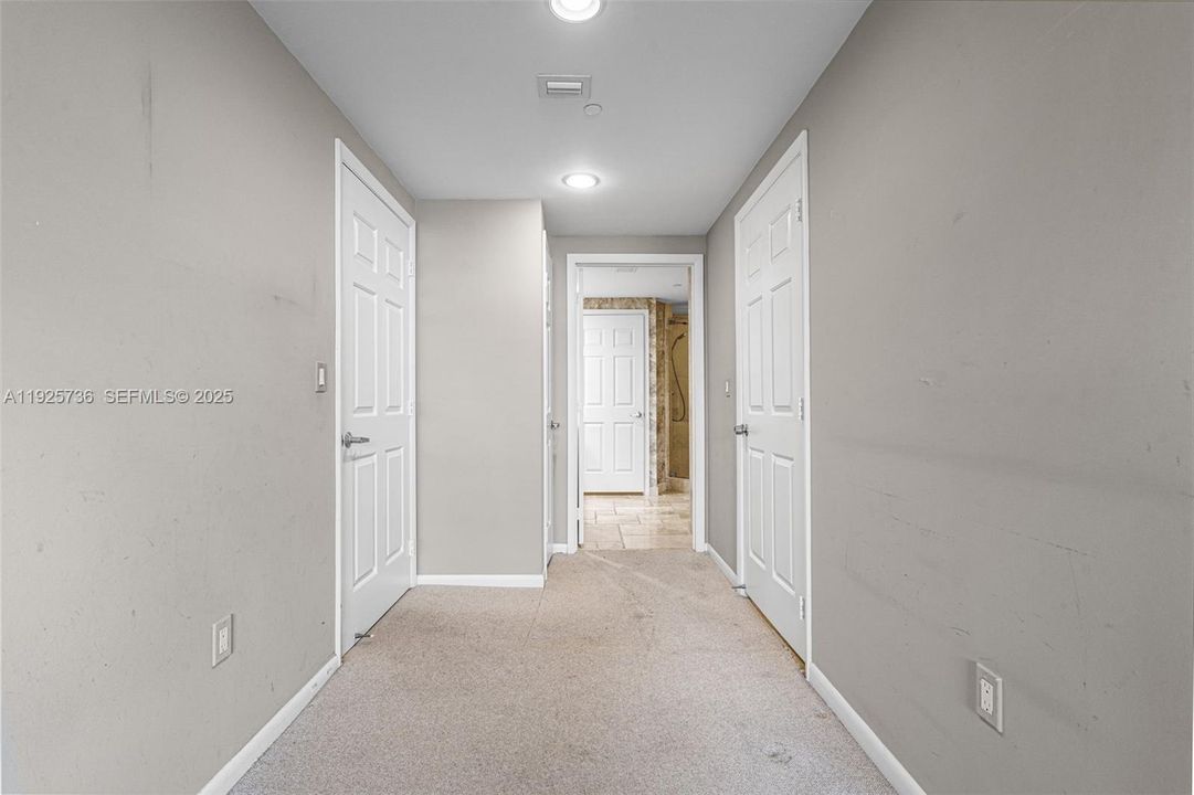 For Sale: $499,900 (2 beds, 2 baths, 1475 Square Feet)