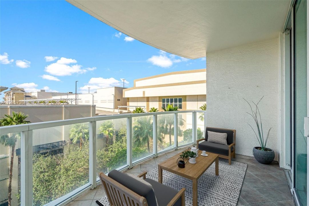 For Sale: $499,900 (2 beds, 2 baths, 1475 Square Feet)