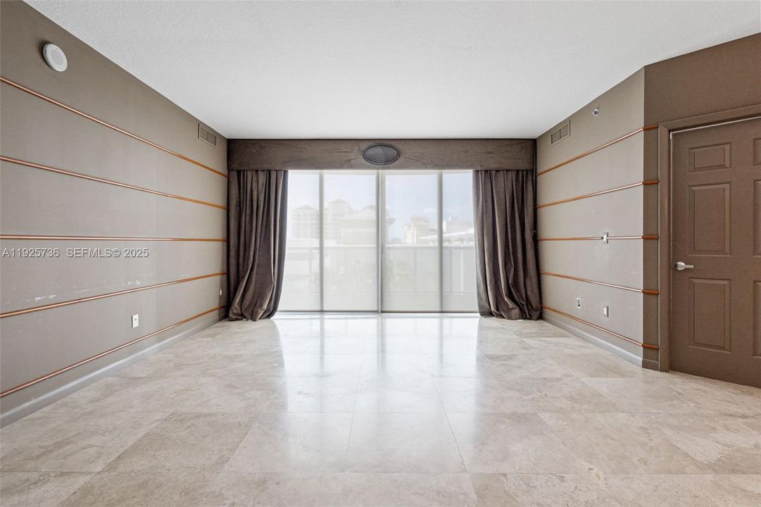 For Sale: $499,900 (2 beds, 2 baths, 1475 Square Feet)