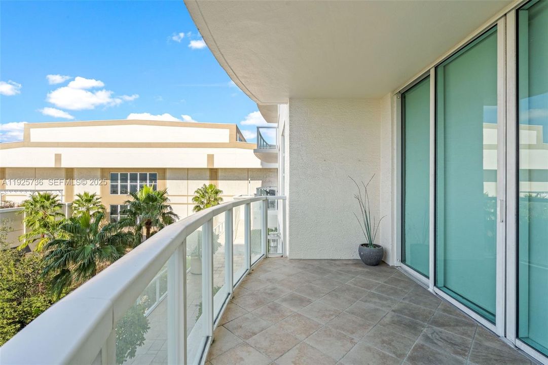 En Venta: $499,900 (2 camas, 2 baños, 1475 Pies cuadrados)