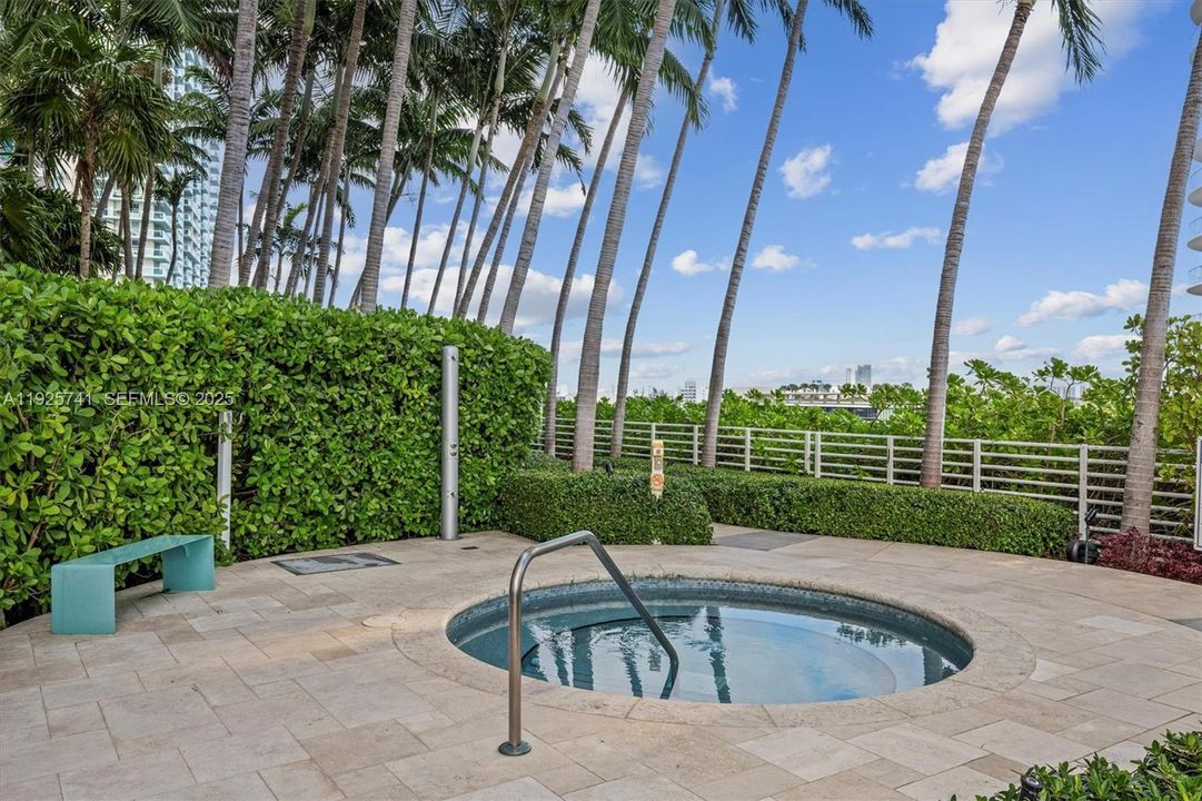 待售: $2,850,000 (3 贝兹, 3 浴室, 1994 平方英尺)