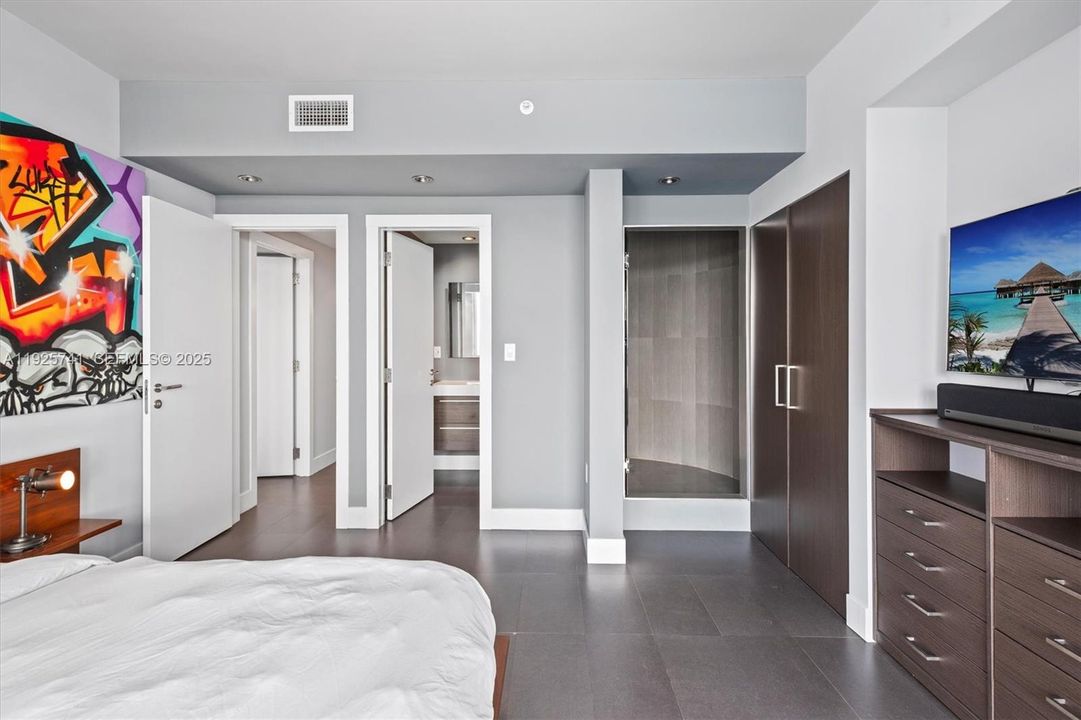 待售: $2,850,000 (3 贝兹, 3 浴室, 1994 平方英尺)