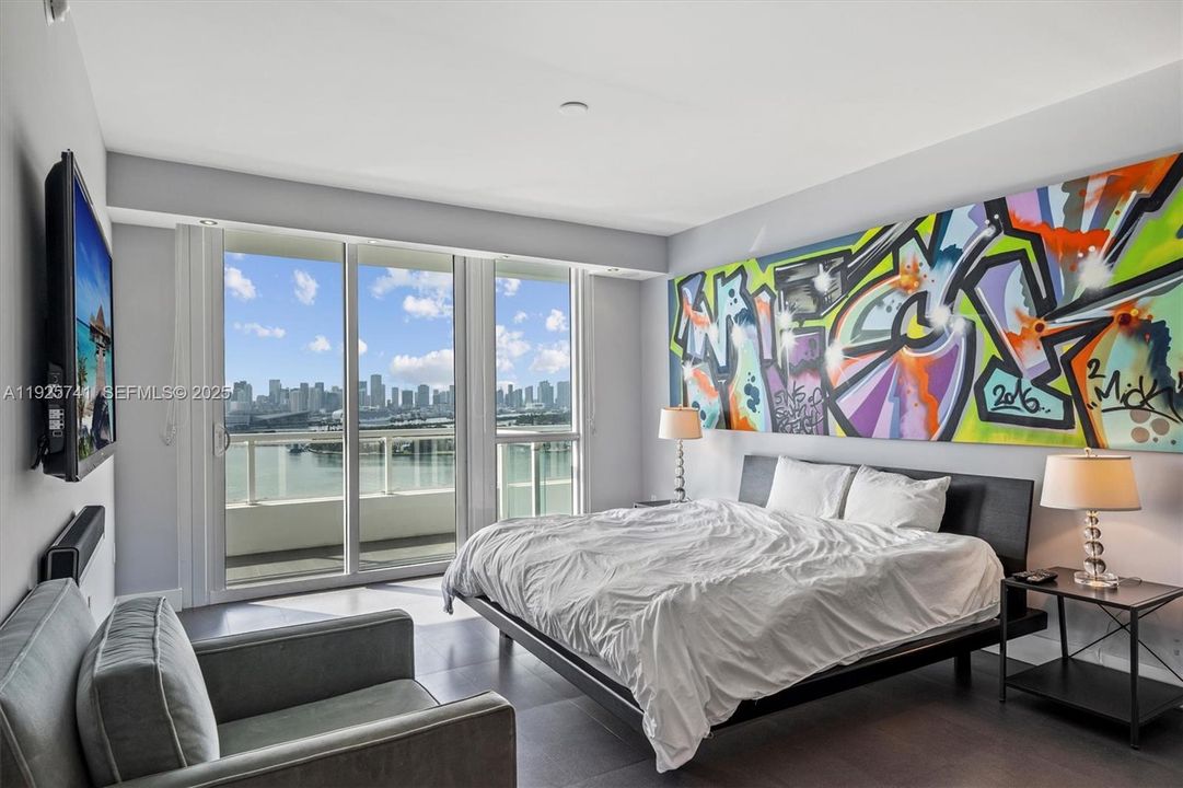 待售: $2,850,000 (3 贝兹, 3 浴室, 1994 平方英尺)