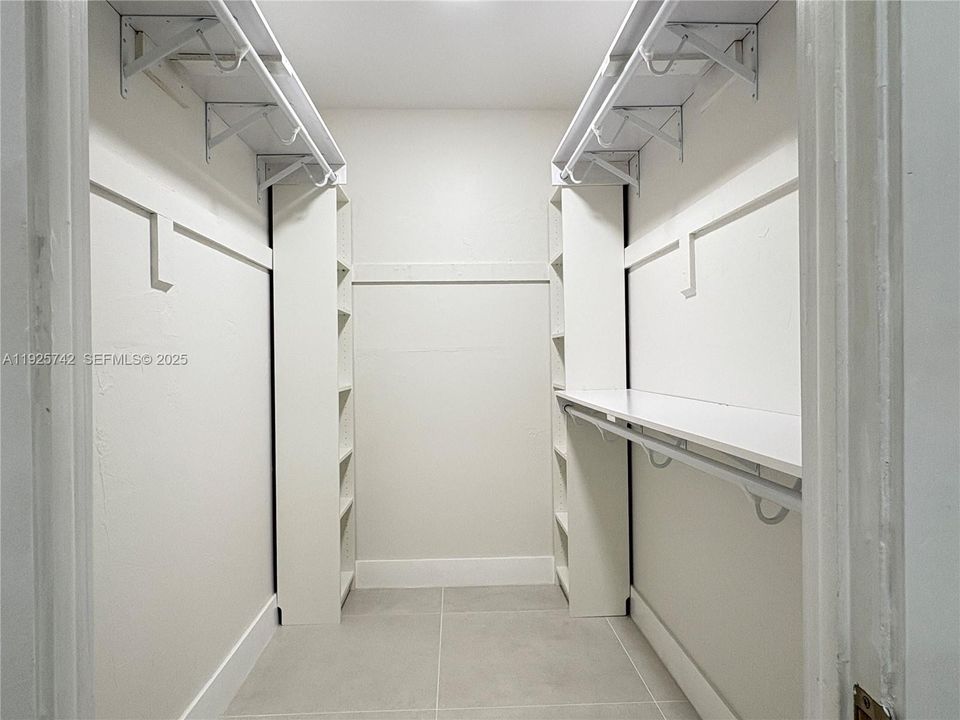 Walk-in Closet