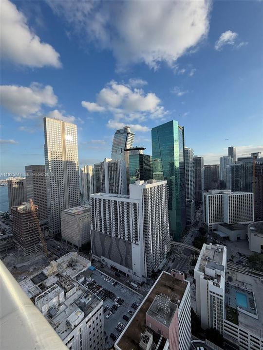 For Rent: $2,250 (1 beds, 1 baths, 446 Square Feet)