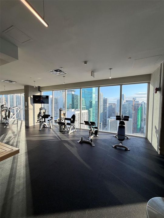 For Rent: $2,250 (1 beds, 1 baths, 446 Square Feet)