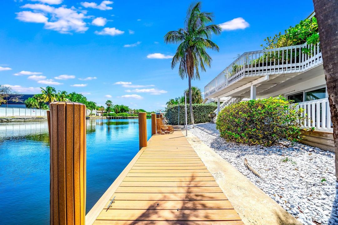 Dock