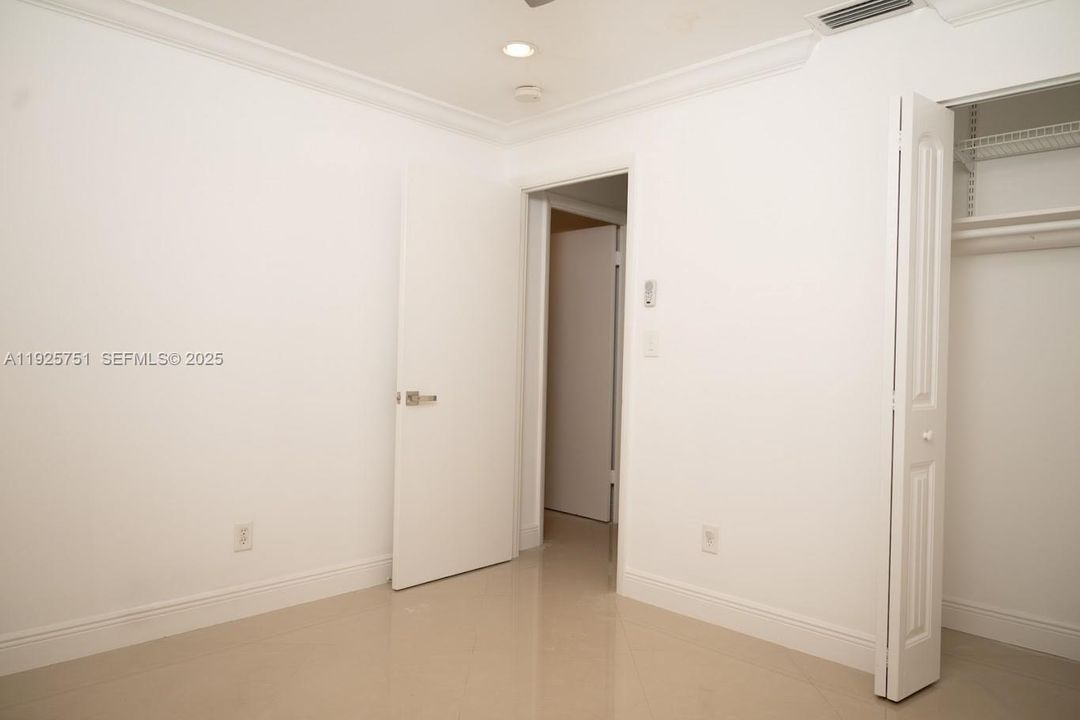 For Rent: $3,000 (3 beds, 2 baths, 1629 Square Feet)