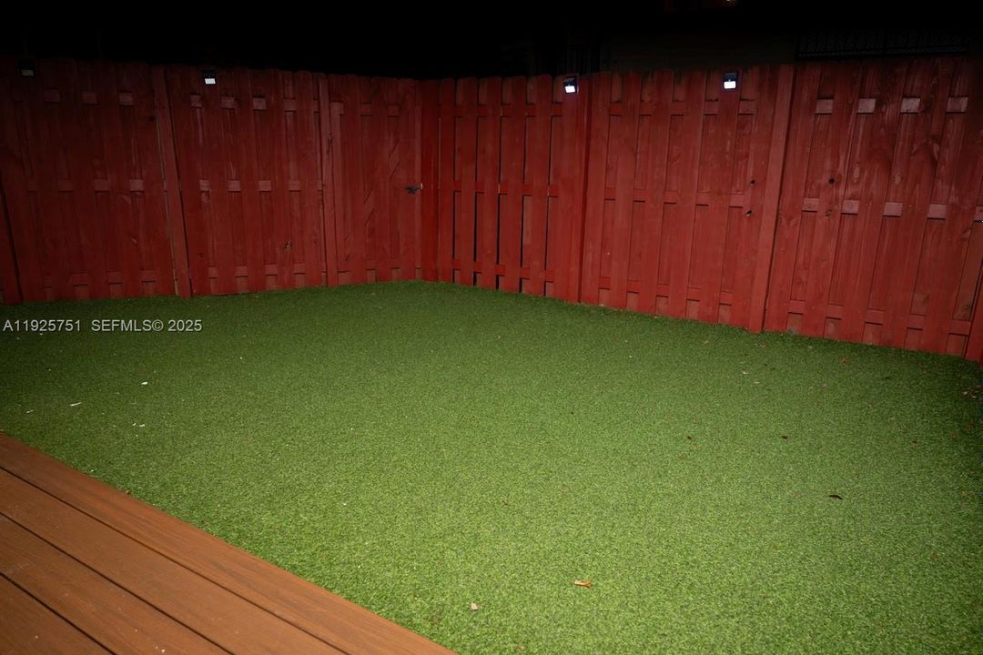 For Rent: $3,000 (3 beds, 2 baths, 1629 Square Feet)