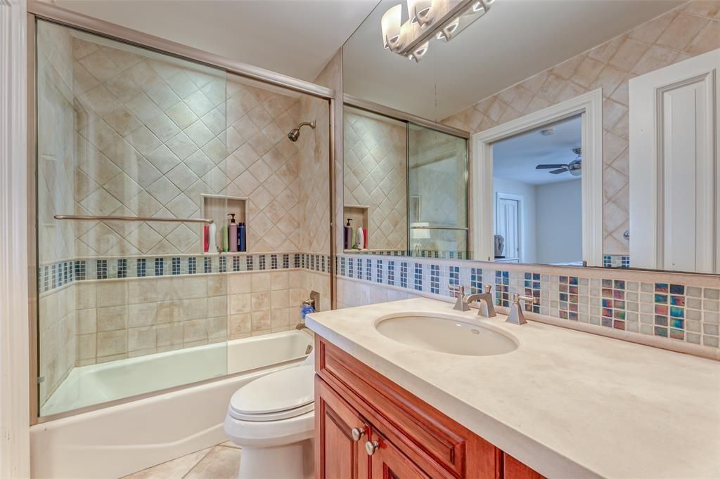 Photo 88