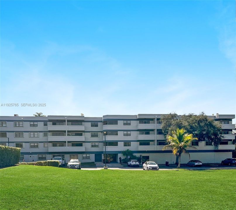 En Venta: $258,000 (2 camas, 2 baños, 1451 Pies cuadrados)