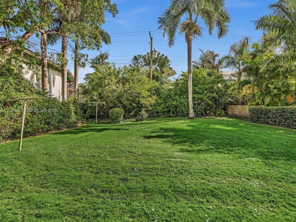 В аренду: $5,500 (3 спален, 3 ванн, 2363 Квадратных фут)