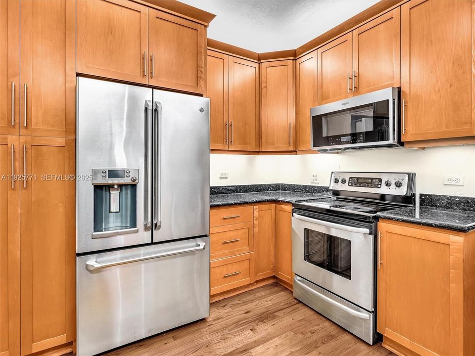 В аренду: $5,500 (3 спален, 3 ванн, 2363 Квадратных фут)