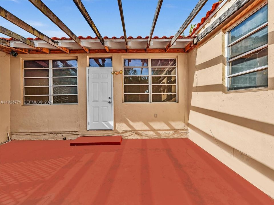 В аренду: $5,500 (3 спален, 3 ванн, 2363 Квадратных фут)