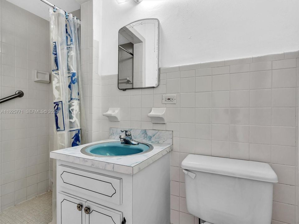 В аренду: $5,500 (3 спален, 3 ванн, 2363 Квадратных фут)