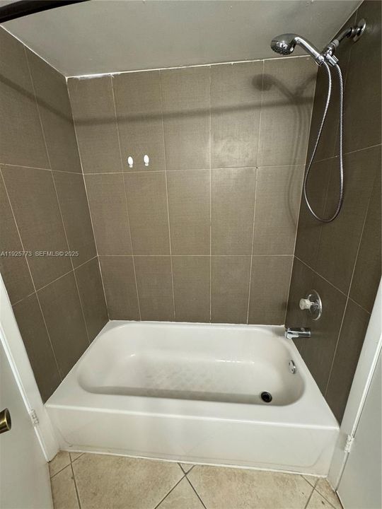 For Rent: $1,800 (2 beds, 2 baths, 0 Square Feet)