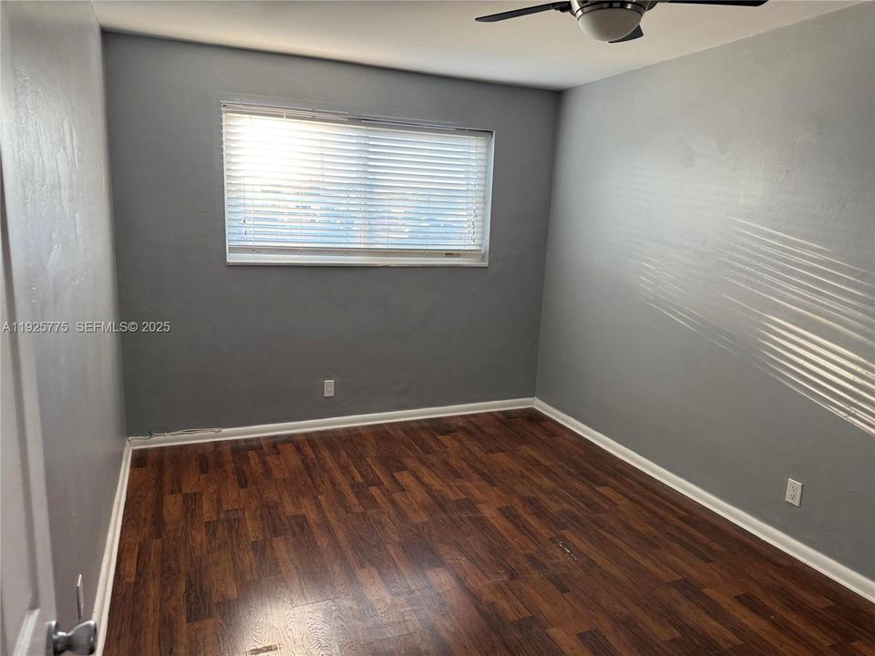 En Renta: $1,680 (2 camas, 1 baños, 800 Pies cuadrados)