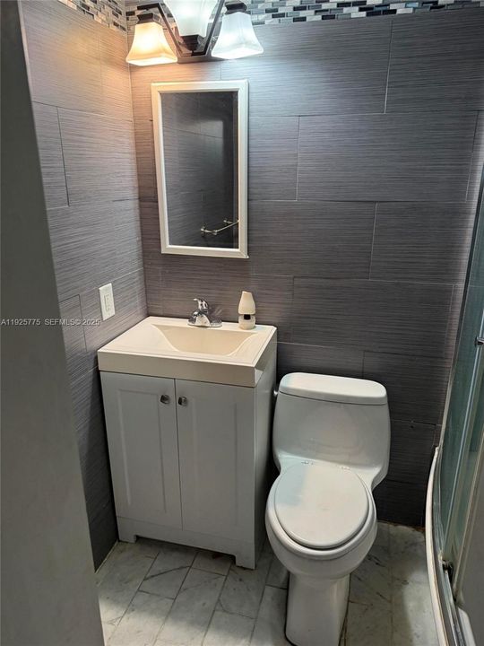 En Renta: $1,680 (2 camas, 1 baños, 800 Pies cuadrados)