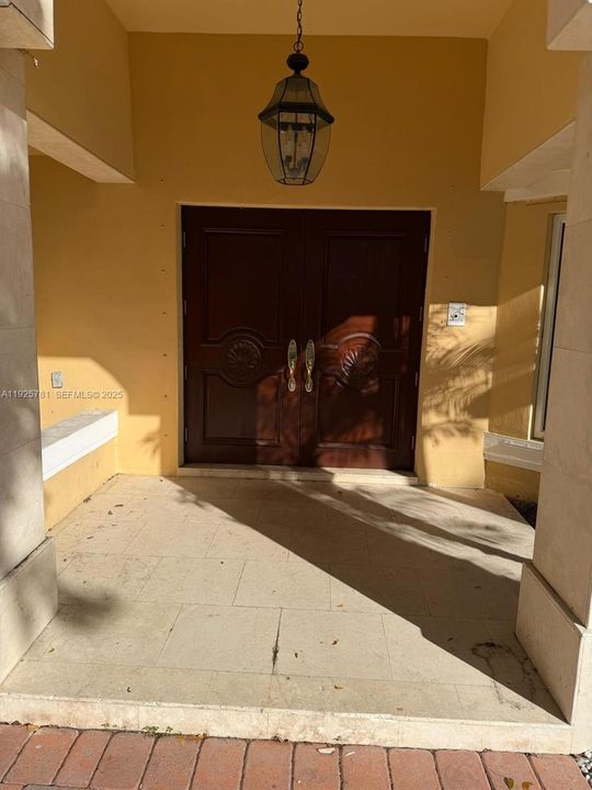 В аренду: $9,999 (4 спален, 3 ванн, 2123 Квадратных фут)