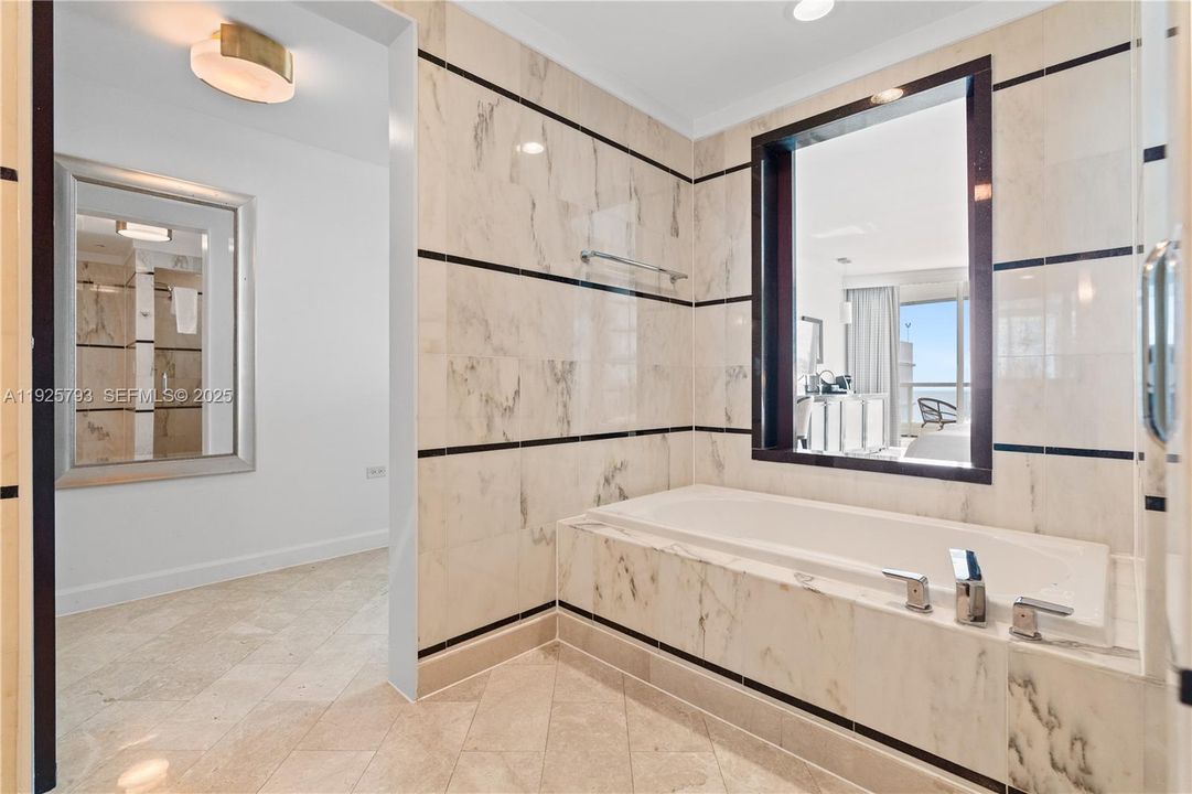 待售: $979,000 (0 贝兹, 1 浴室, 538 平方英尺)