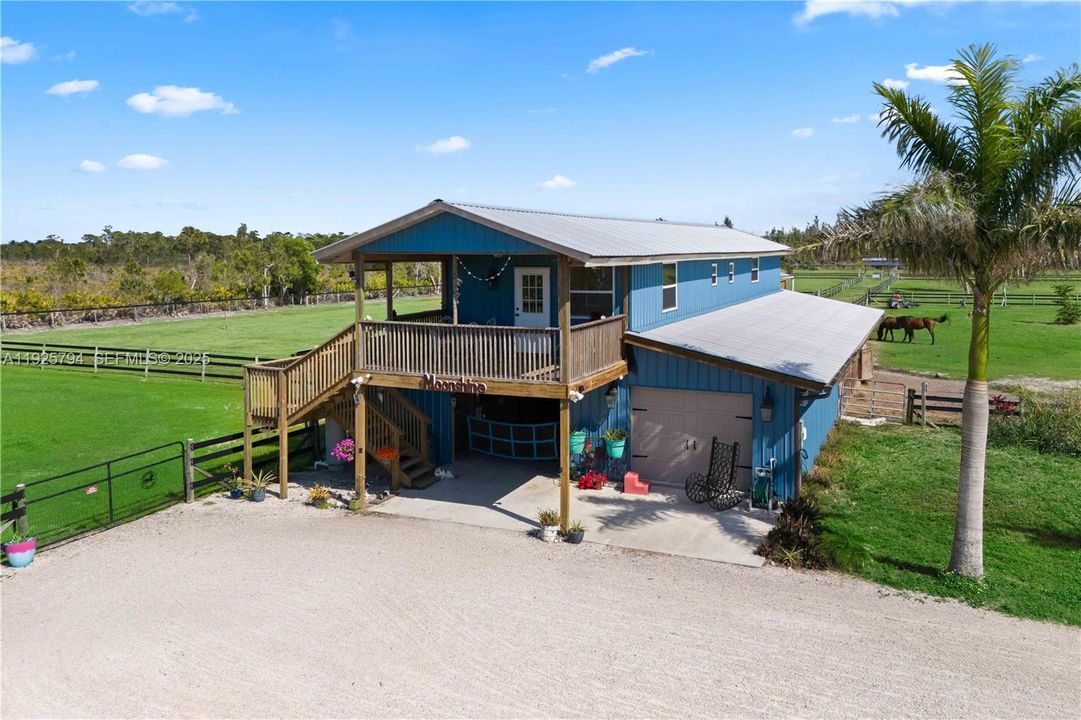 待售: $998,888 (2 贝兹, 2 浴室, 0 平方英尺)