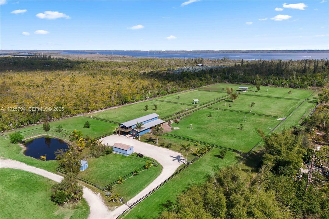 待售: $998,888 (2 贝兹, 2 浴室, 0 平方英尺)