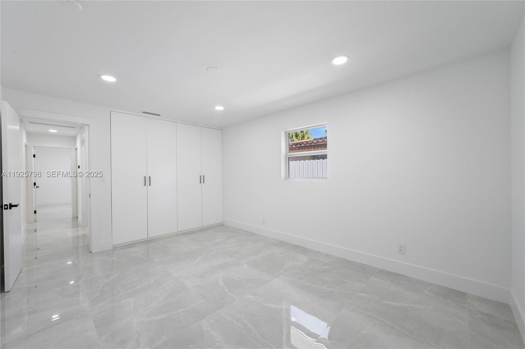 На продажу: $1,200,000 (3 спален, 3 ванн, 2029 Квадратных фут)