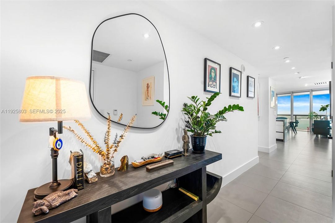 For Sale: $2,200,000 (3 beds, 2 baths, 1825 Square Feet)