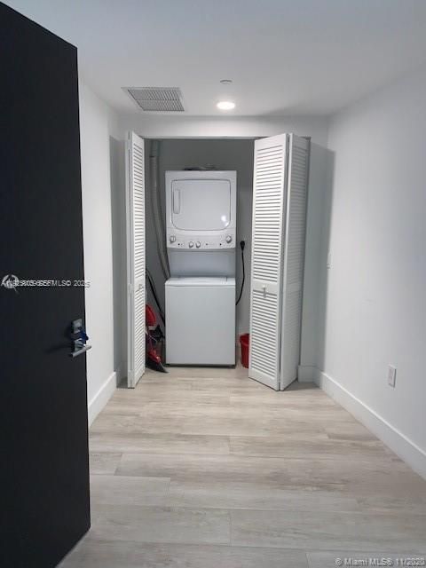 For Rent: $3,200 (1 beds, 1 baths, 681 Square Feet)