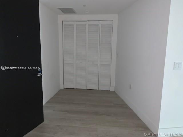 For Rent: $3,200 (1 beds, 1 baths, 681 Square Feet)