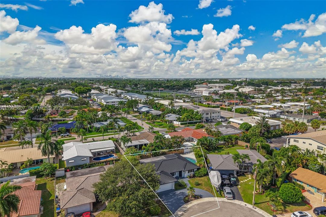 На продажу: $880,000 (3 спален, 2 ванн, 1870 Квадратных фут)